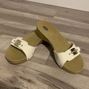 Dr. Scholl's Cream Slide Sandals